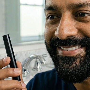 Stylish Golden Trimmer With Free Beard Pen (PMTB)