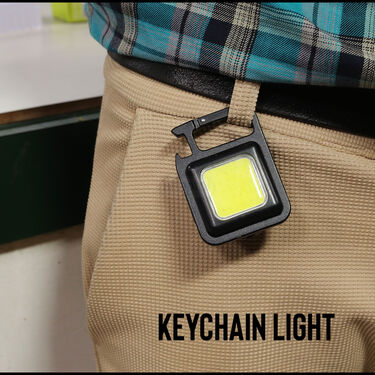 Rechargeable Long Distance Torch with Emergency Keychain Light (L28)